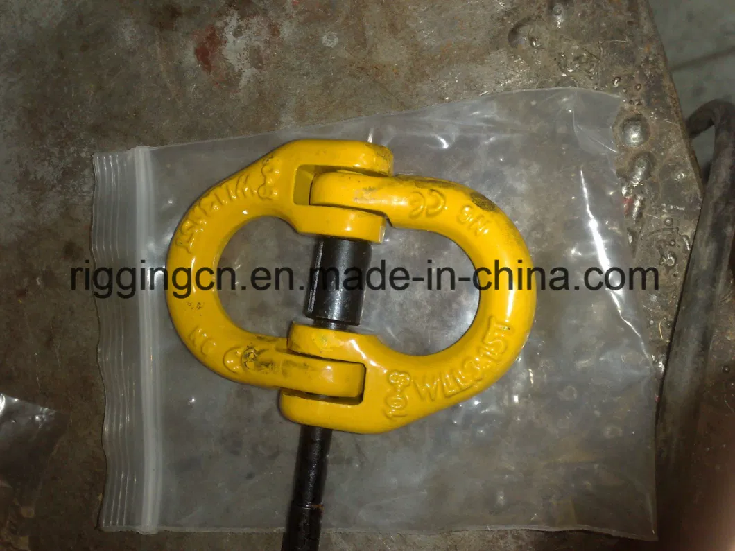 Hook 0.75 Ton 320c Eye Hook with Latch Zinc Plated