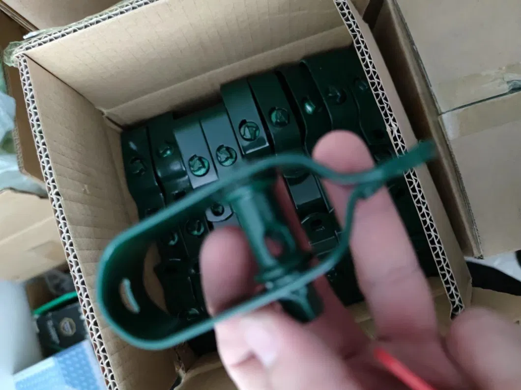 Cable Tensioner Strainer for Farm Green Painted